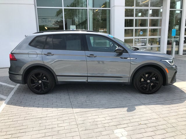 2023 Volkswagen Tiguan SE R-Line Black