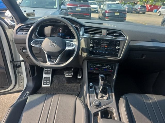 2023 Volkswagen Tiguan SE R-Line Black