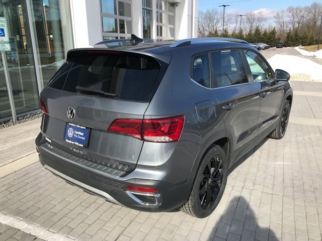 2022 Volkswagen Taos SE