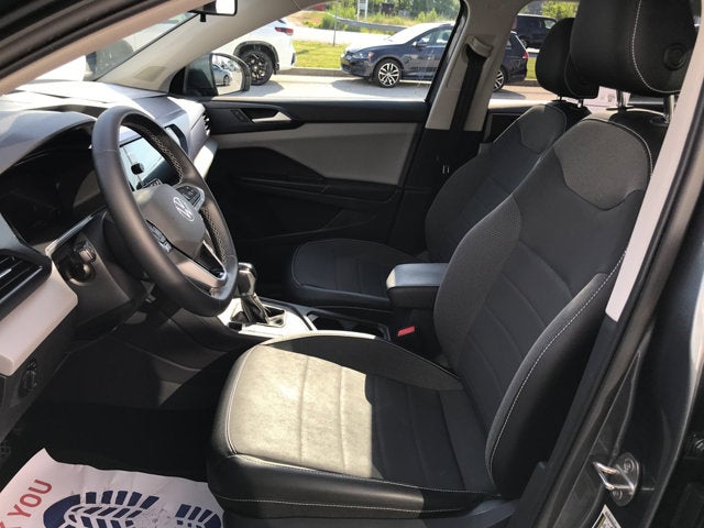 2022 Volkswagen Taos SE