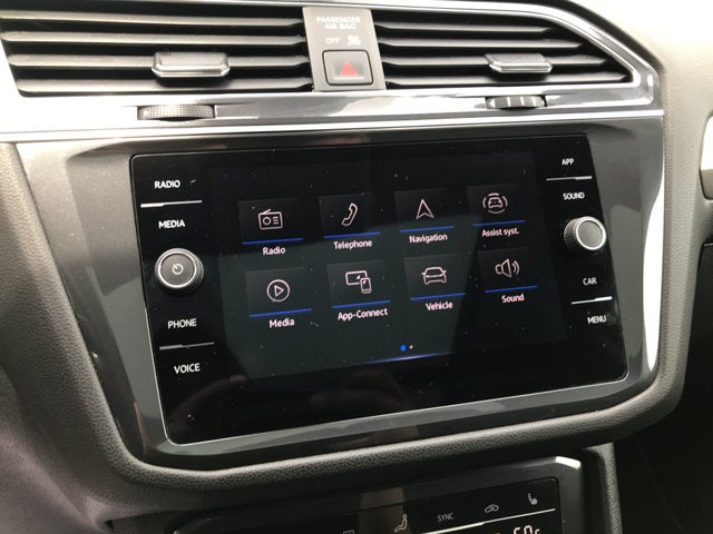 2023 Volkswagen Tiguan SE