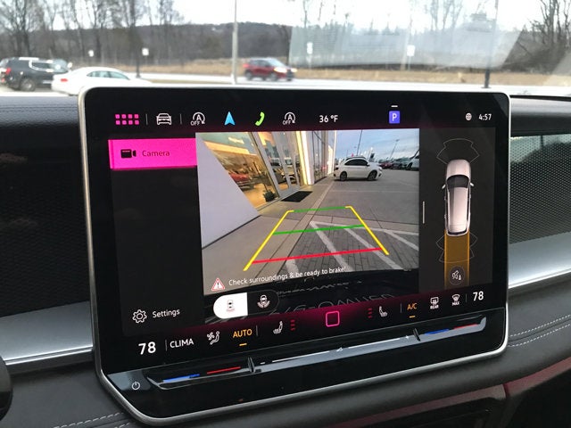 2025 Volkswagen Tiguan SE