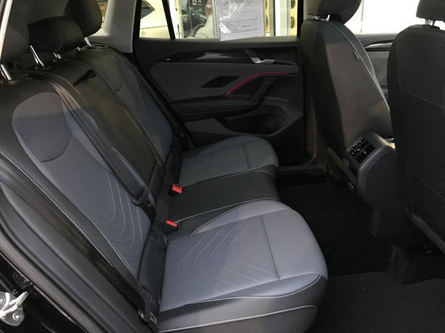 2025 Volkswagen Tiguan SE