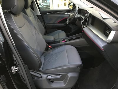 2025 Volkswagen Tiguan SE