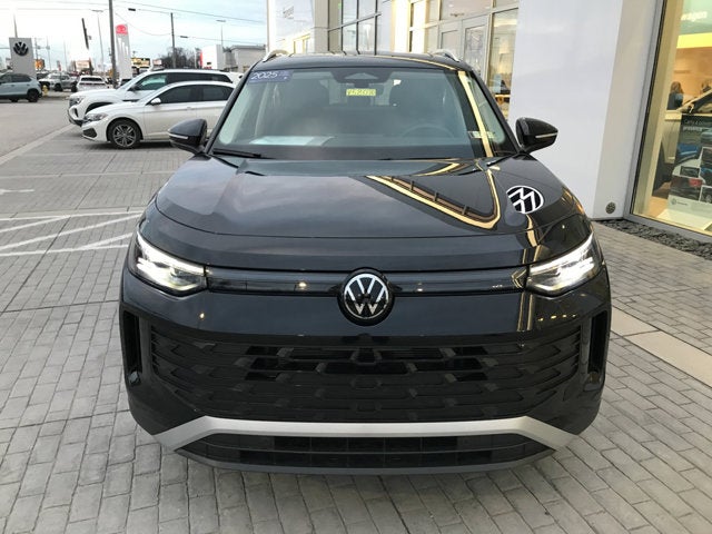 2025 Volkswagen Tiguan SE