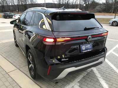 2025 Volkswagen Tiguan SE