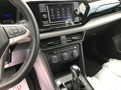 2022 Volkswagen Taos S