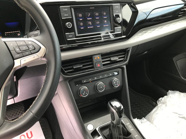 2022 Volkswagen Taos S