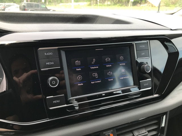 2022 Volkswagen Taos S