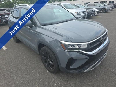 2022 Volkswagen Taos SE