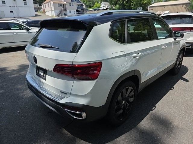 2023 Volkswagen Taos SE