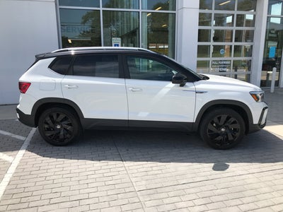 2023 Volkswagen Taos SE