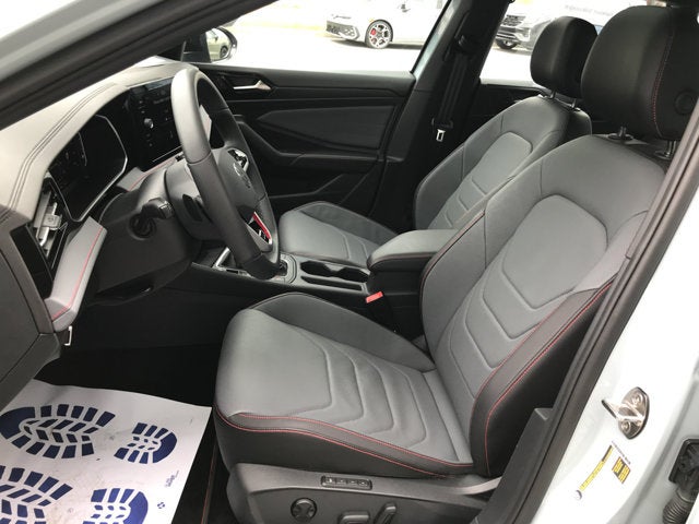 2025 Volkswagen Jetta GLI Autobahn