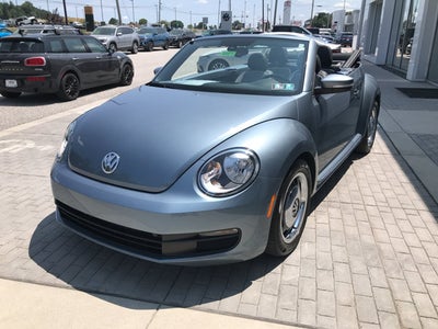 2016 Volkswagen Beetle Convertible 1.8T Denim