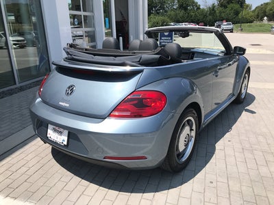 2016 Volkswagen Beetle Convertible 1.8T Denim