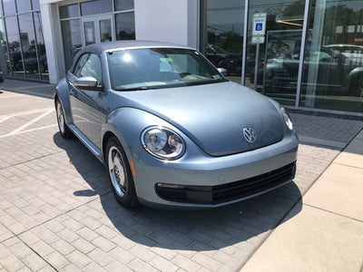 2016 Volkswagen Beetle Convertible 1.8T Denim