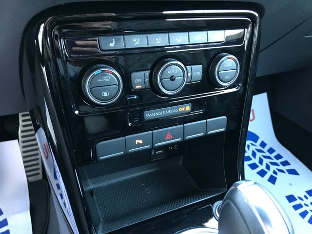 2019 Volkswagen Beetle Convertible Final Edition SEL