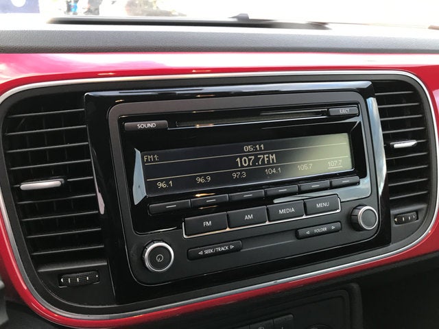 2013 Volkswagen Beetle Convertible 2.5L