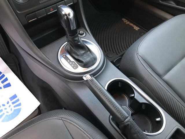 2013 Volkswagen Beetle Convertible 2.5L