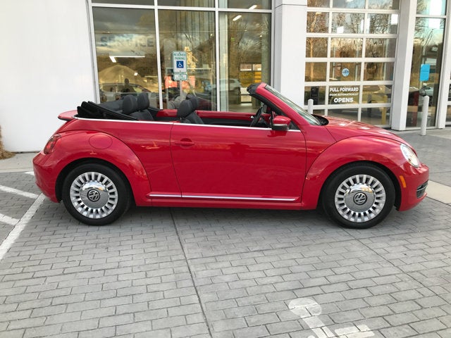 2013 Volkswagen Beetle Convertible 2.5L