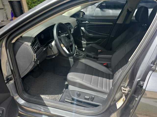 2022 Volkswagen Jetta SE