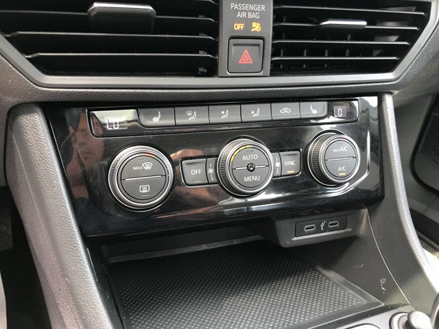 2023 Volkswagen Jetta SE