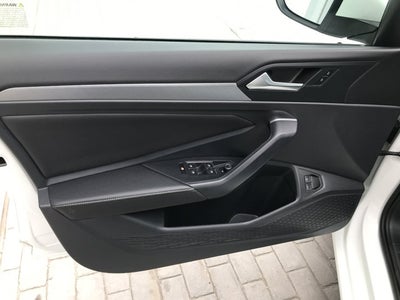 2023 Volkswagen Jetta SE