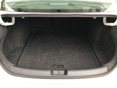 2023 Volkswagen Jetta SE