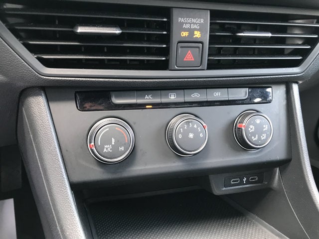 2022 Volkswagen Jetta Sport