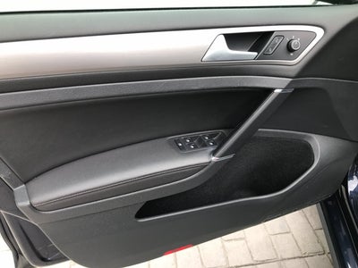 2016 Volkswagen Golf SportWagen TSI Limited Edition