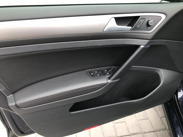 2016 Volkswagen Golf SportWagen TSI Limited Edition