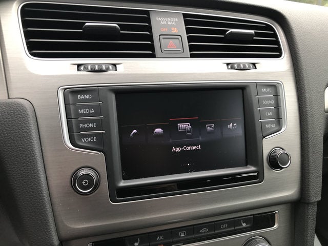 2016 Volkswagen Golf SportWagen TSI Limited Edition