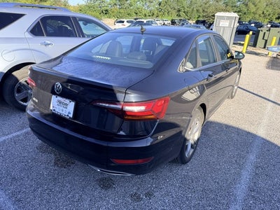 2019 Volkswagen Jetta R-Line