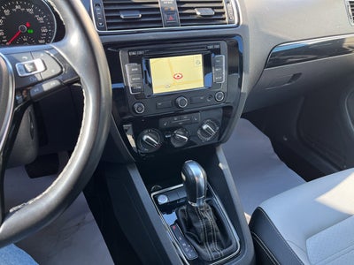 2015 Volkswagen Jetta 1.8T Sport