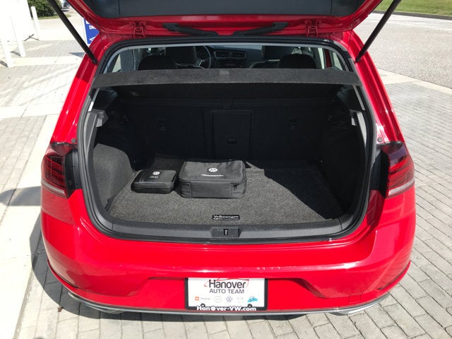 2019 Volkswagen Golf SE