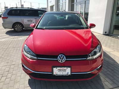 2019 Volkswagen Golf SE
