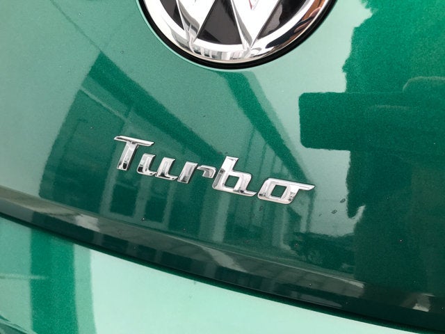 2018 Volkswagen Beetle SE