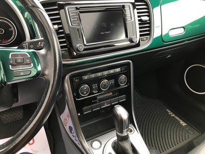 2018 Volkswagen Beetle SE