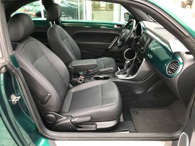 2018 Volkswagen Beetle SE