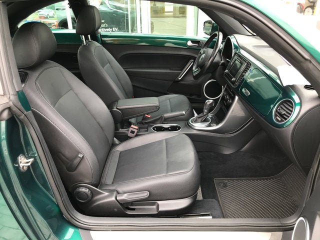 2018 Volkswagen Beetle SE