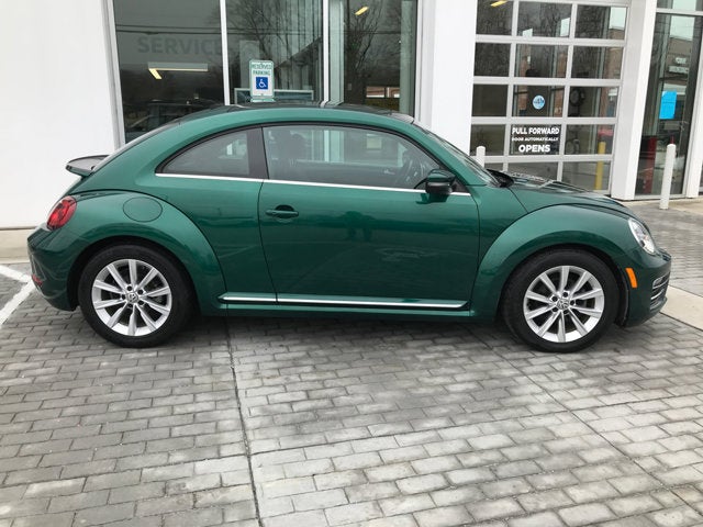 2018 Volkswagen Beetle SE