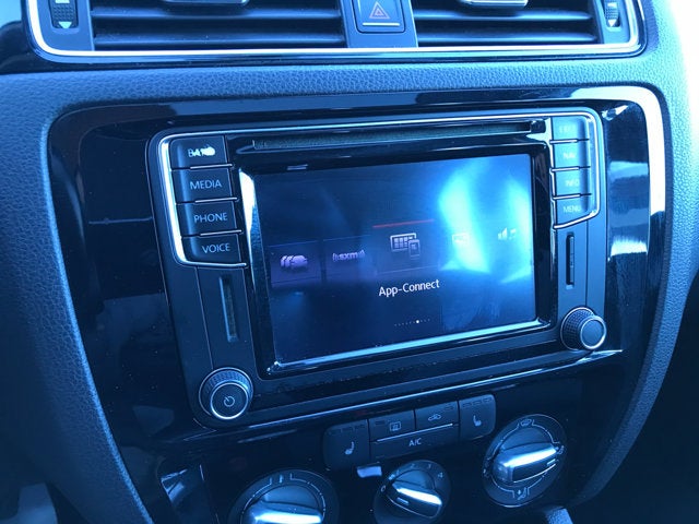 2016 Volkswagen Jetta 1.8T SEL