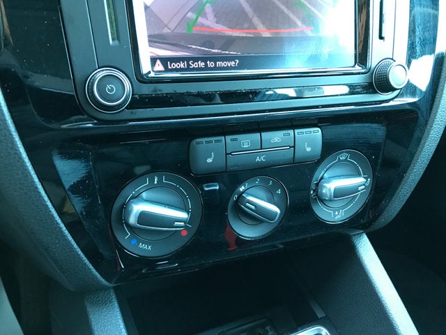 2016 Volkswagen Jetta 1.8T SEL