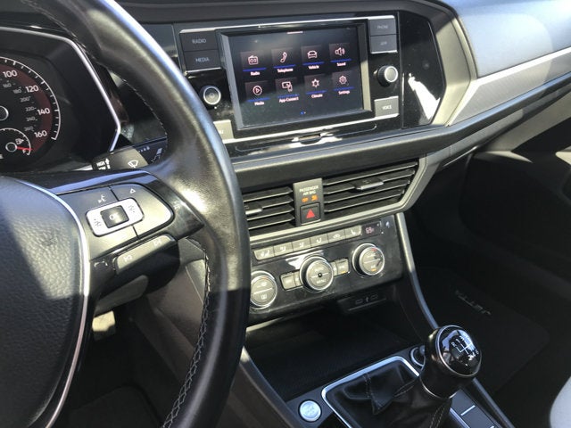 2020 Volkswagen Jetta R-Line