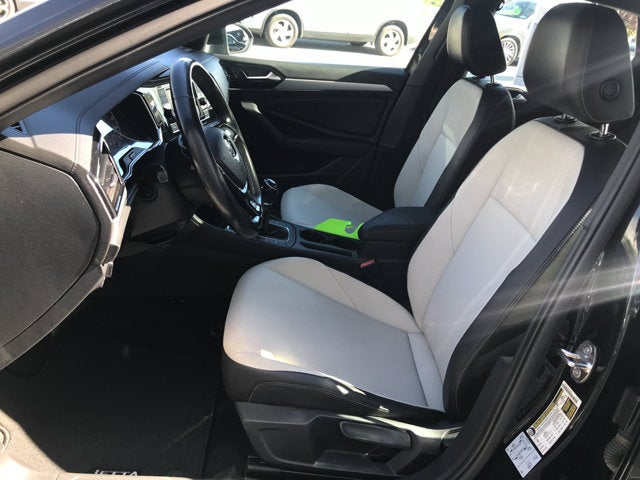 2020 Volkswagen Jetta R-Line