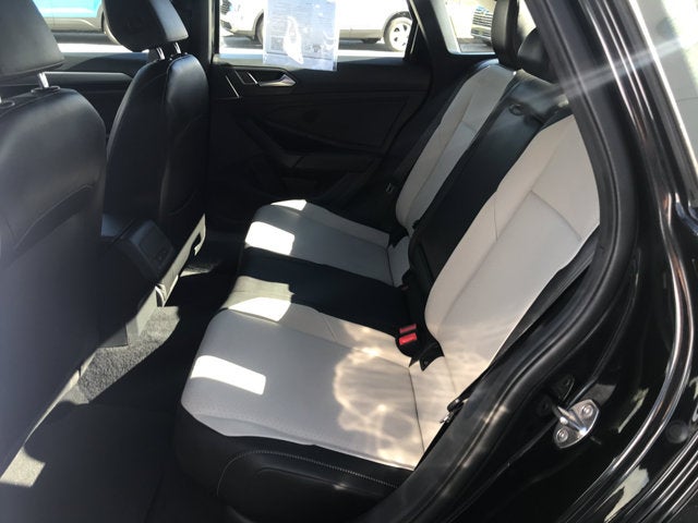 2020 Volkswagen Jetta R-Line