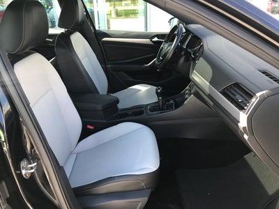 2020 Volkswagen Jetta R-Line