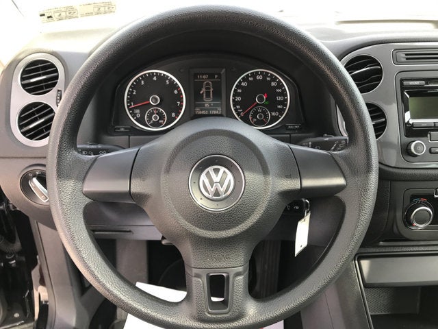 2012 Volkswagen Tiguan S w/Sunroof