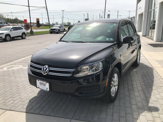 2012 Volkswagen Tiguan S w/Sunroof