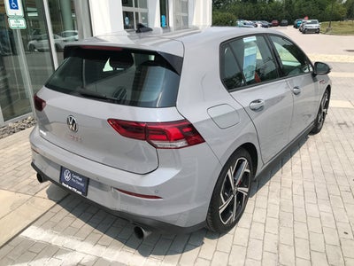 2024 Volkswagen Golf GTI SE